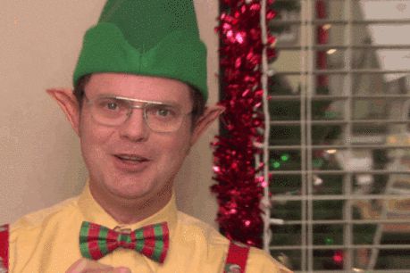 rs 500x306-151102105736-Dwight The Office Christmas Elf.gif