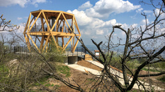 Gyönyörű a kilátás a Hármashatár-hegy új kilátójából