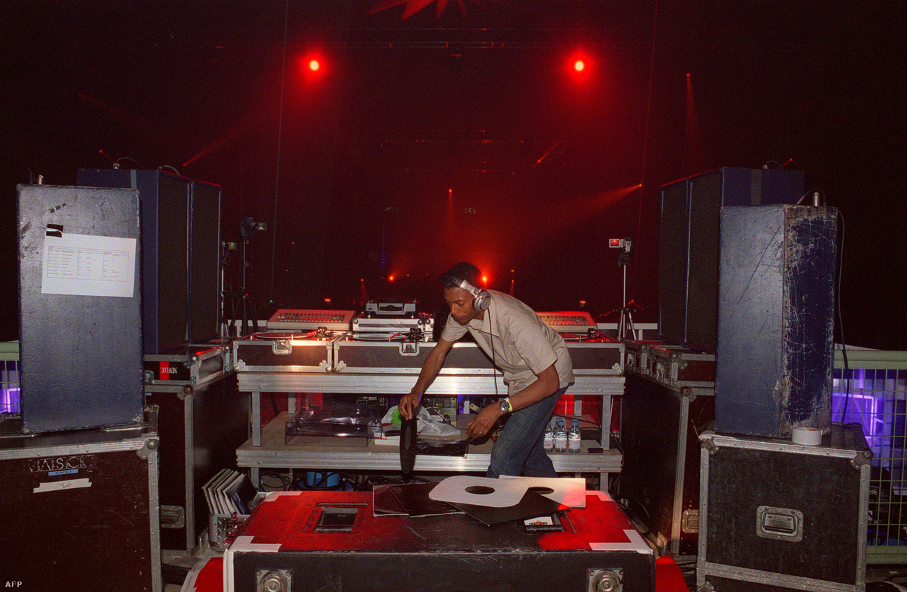 Jeff Mills The Messenger Jeff Mills The Messenger