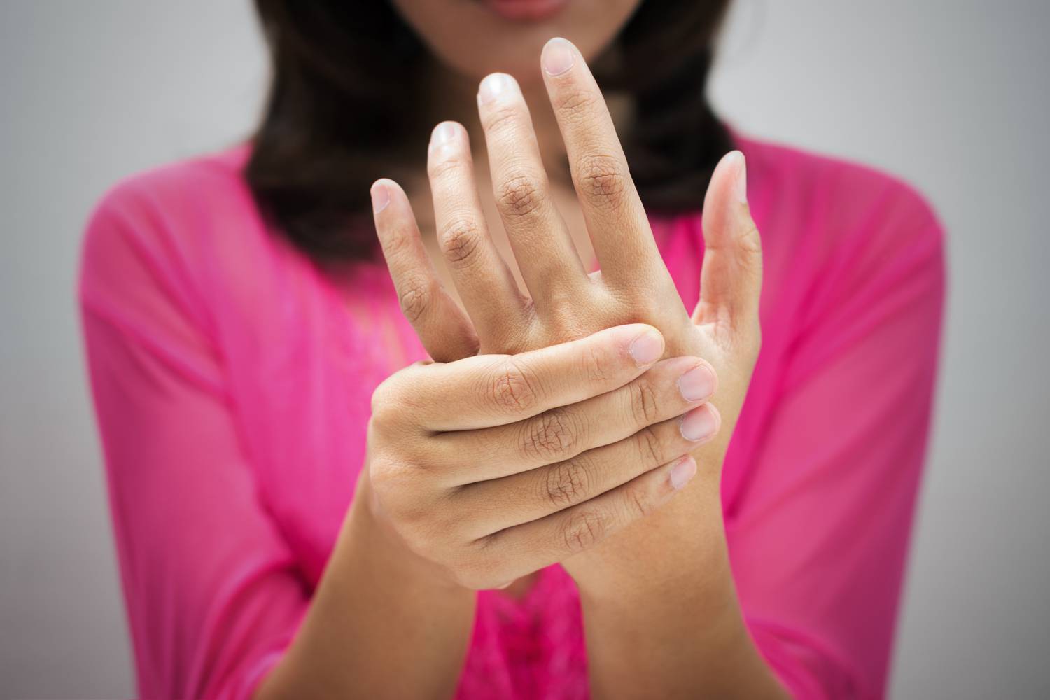 Ízületi fájdalom bal kéz zsibbadása libagombok Vállfájdalom és zsibbadó ujjak - Az orvos válaszol