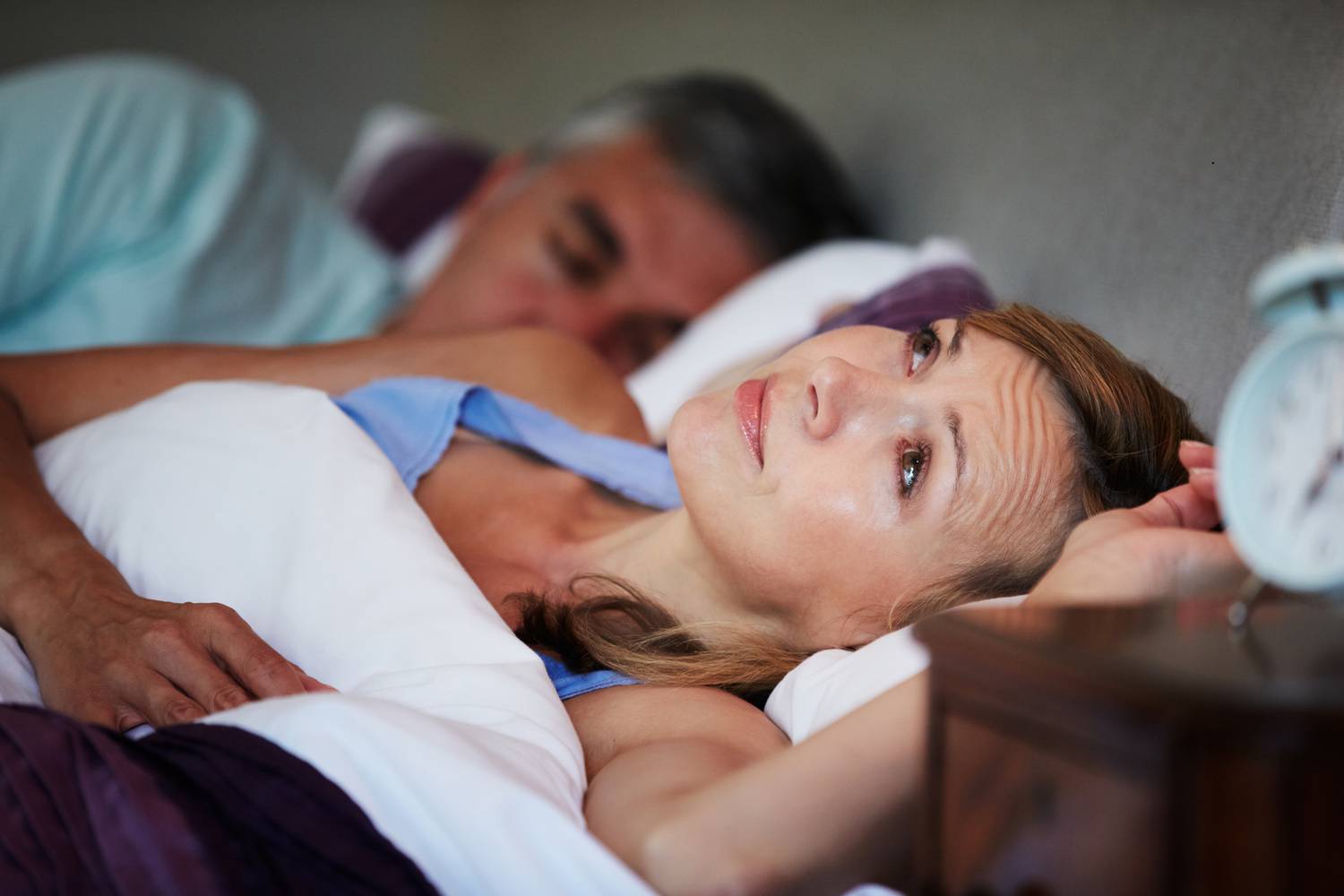 Az alvás segíti a zsírvesztést