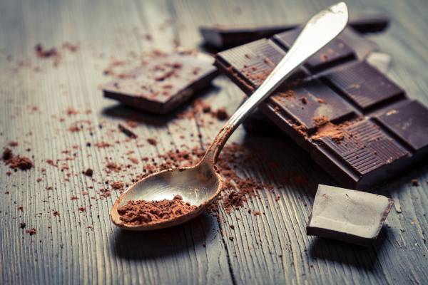 Sirtfood-diéta: Fogyókúra csokoládéval és vörösborral