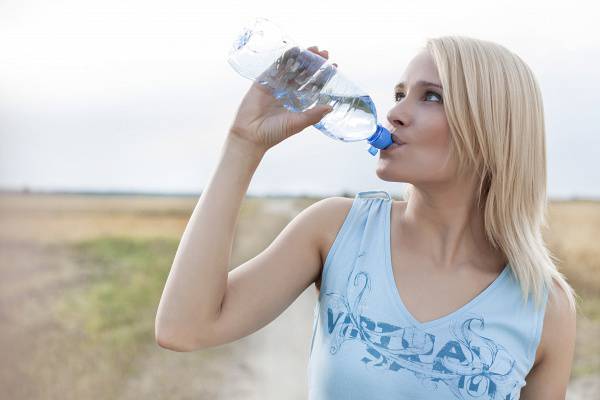 hogyan kell vizet inni a fogyás érdekében