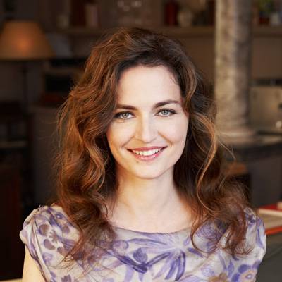 A világsztárokat is túlragyogta a gálán a magyar színésznő Képeken