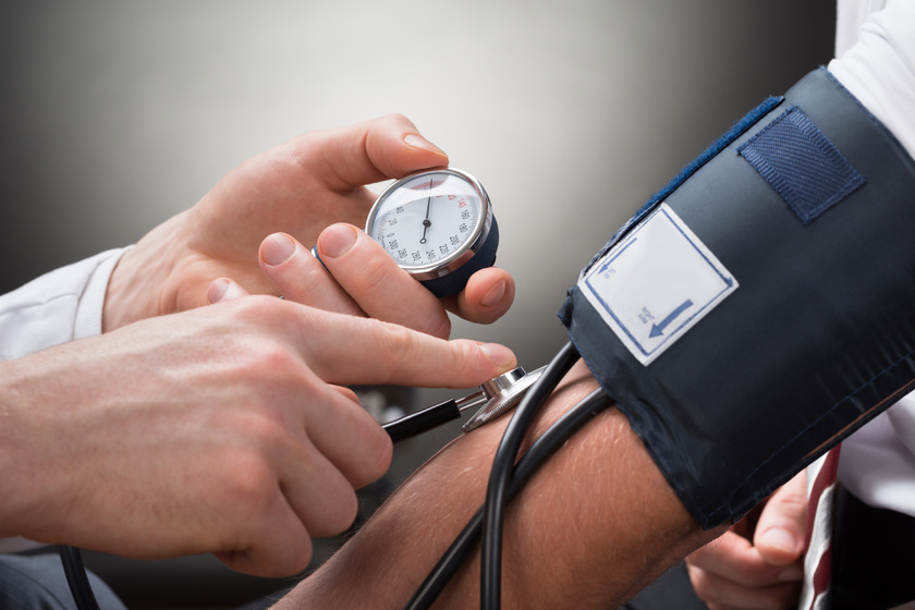 hogyan emeljük a vérnyomást