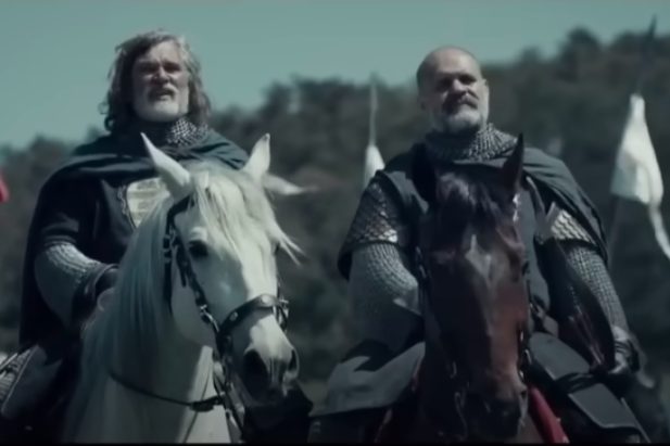 A fél YouTube az Aranybulla Gyalog galopp-paródiáján nevet