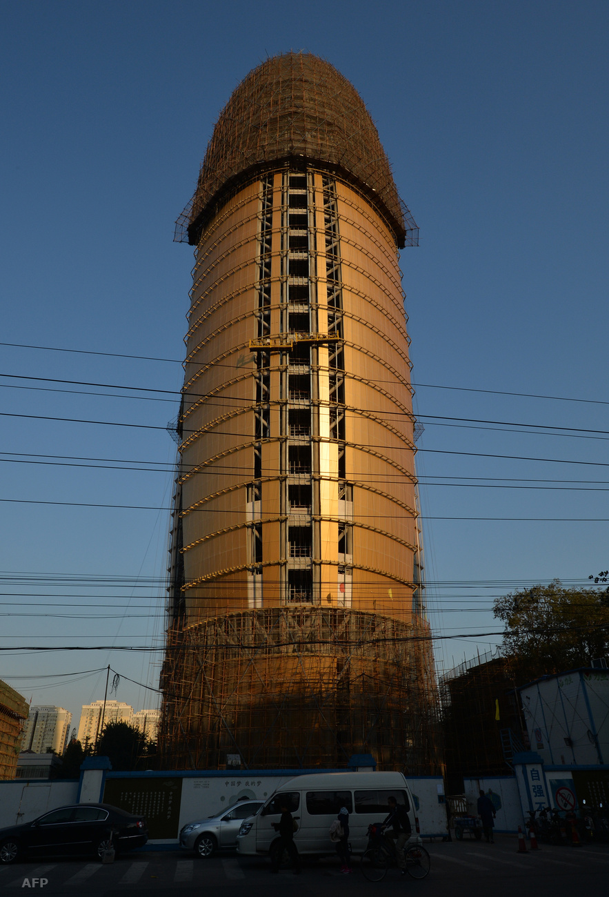 a minaret péniszén)