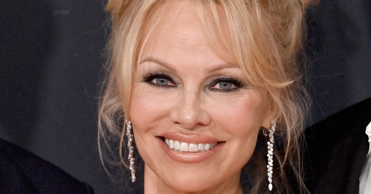 Az 56 éves Pamela Anderson smink nélküli fotóin elámult Jamie Lee