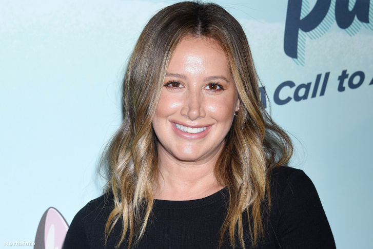 Tündéri fotókat mutatott egyhónapos kislányáról Ashley Tisdale