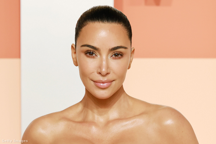 Kim Kardashian kisfia feltörte anyja Instagram-oldalát, és kiposztolt valamit, amit nagyon nem kellett volna