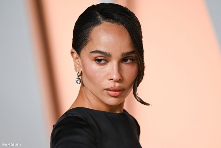 Zoe Kravitz a Netflix szívtiprójával randizik, árulkodó fotók készültek róluk