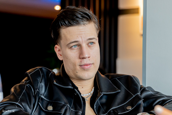 T. Danny kritikus szavai kőkeményet csapnak, ilyen megsemmisítő véleményt sem hallani mindennap