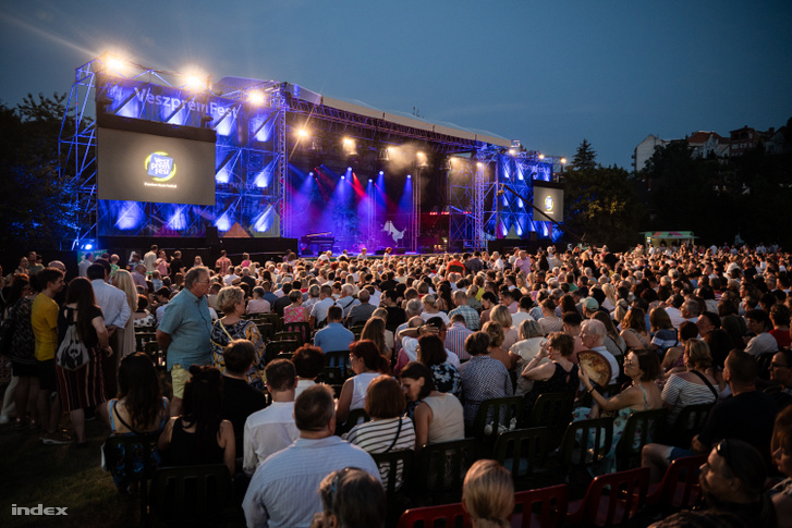 Pavarottival indult, így lett mára nívós pop- és jazz koncertek helyszíne a VeszprémFeszt