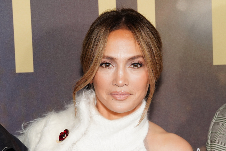 Jennifer Lopez ĂĽzent a magyar rajongĂłinak