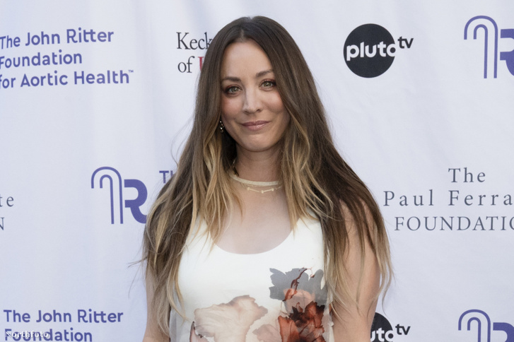 Óriási nőtt Kaley Cuoco kislánya, már most édesanyja kiköpött mása a 2,5 éves Matilda
