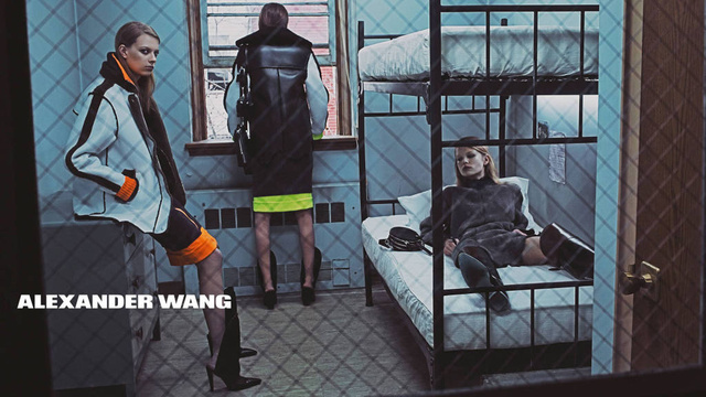 Alexander Wang tavalyi kampányanyagát egy nyilvános mosdóban készítette el.