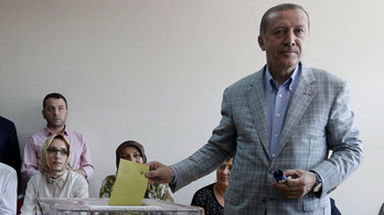 Erdogan már az első fordulóban megnyerte az elnökválasztást