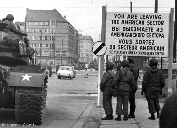 Amerikai katonák Nyugat-Berlinben 1961 januárjában