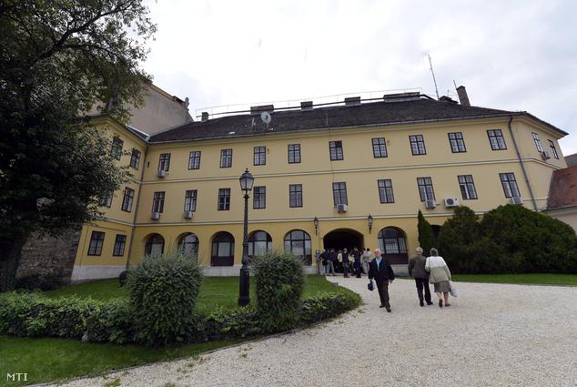A budai Várban található épületet a magyar állam júniusban kapta vissza az Egyesült Államoktól