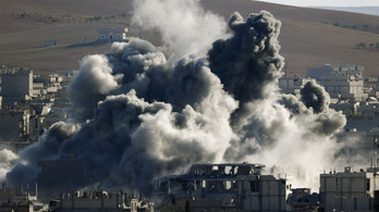 Civilek is meghalhattak az Iszlám Állam elleni légicsapásban