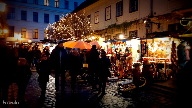 Az volt a gyanúnk, hogy a Spittelberg-negyed vásárán több volt a helyi, mint a turista
