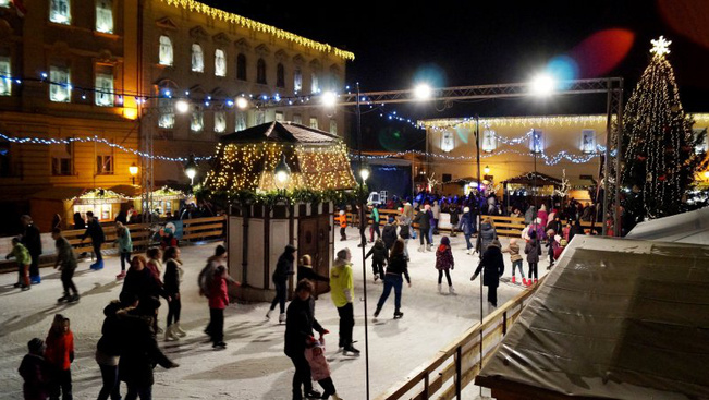 Óbuda, Fő tér