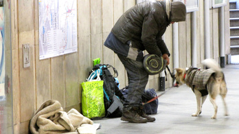 Nem is muszáj megszüntetni a hajléktalansegélyeket