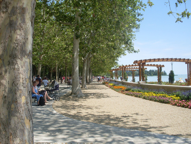 A Tagore sétány Balatonfüreden
