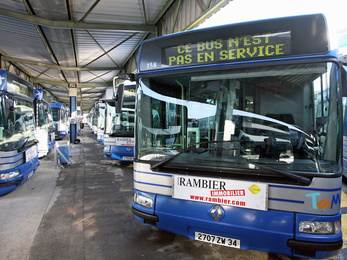 Cigánybuszt akarnak dél-francia sofőrök