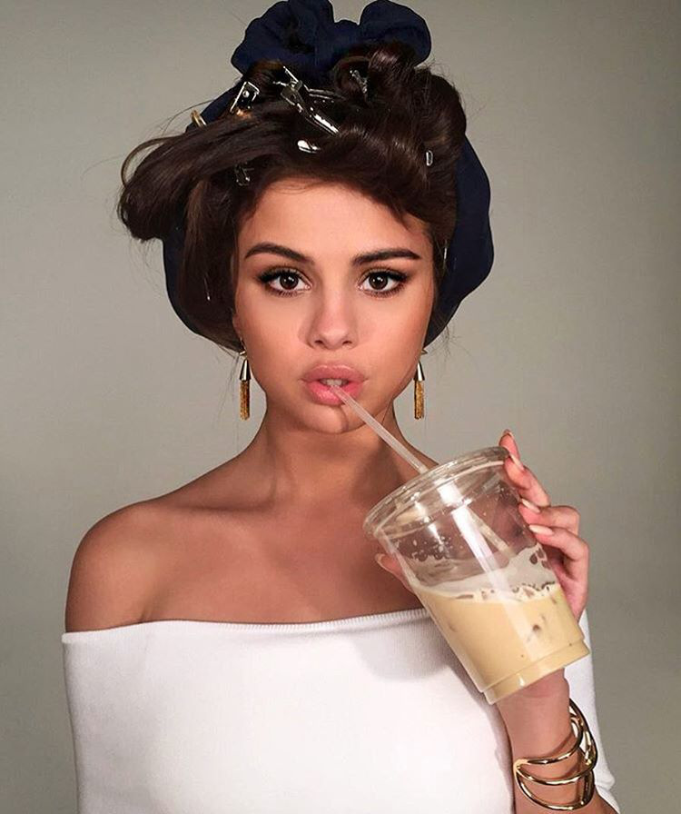 Selena Gomeznek március közepén sikerült megelőznie Taylor Swiftet és Kim Kardashiant is, a színésznő/énekesnőnek már közel 70 millió követője van Instagramon