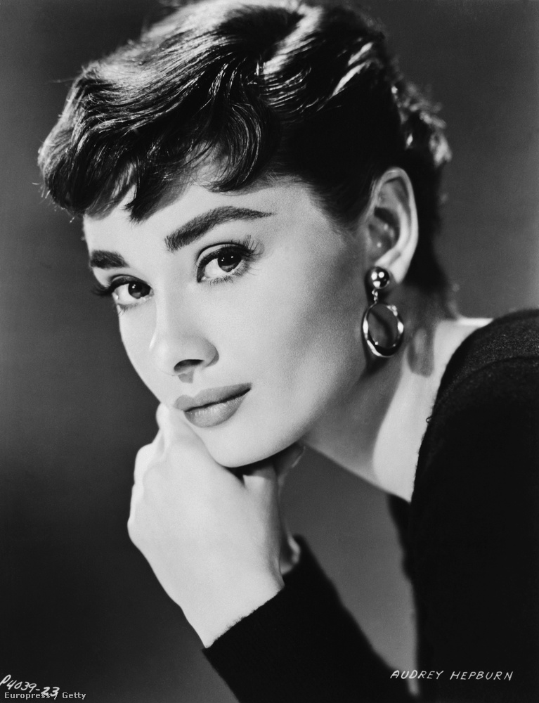 Ez a kép viszont tényleg Audrey Hepburnről készült.