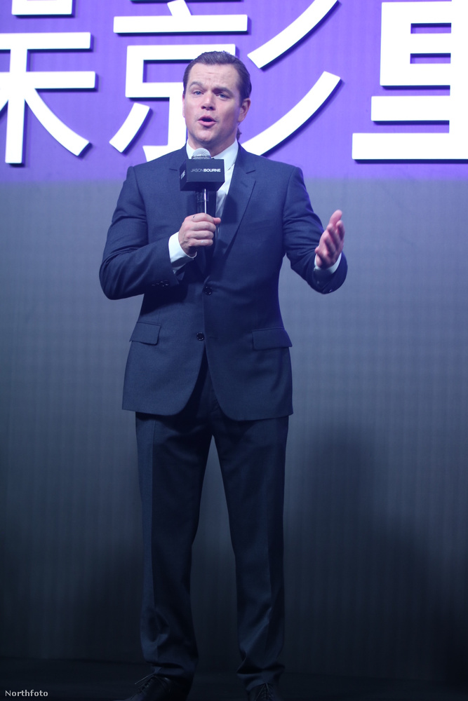 A Bourne-filmek ötödik részét épp most mutatták be Kínában, a filmek főszereplője, Matt Damon ennek örömére pedig meg is mutatta magát Pekingben.