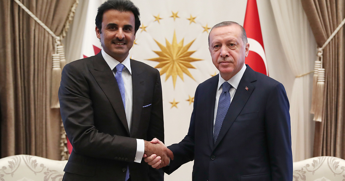 Allah helyett Katar mentheti meg Erdogant és a török lírát