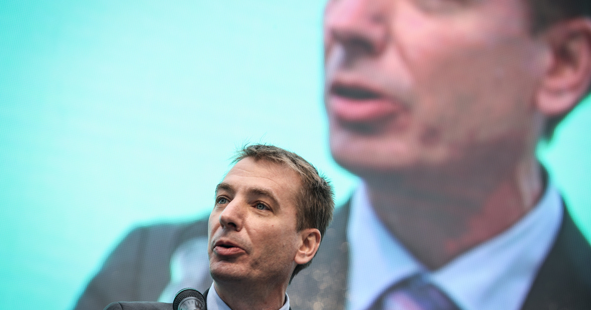 Jávor Benedek: Nem érzek rendszerváltó hangulatot