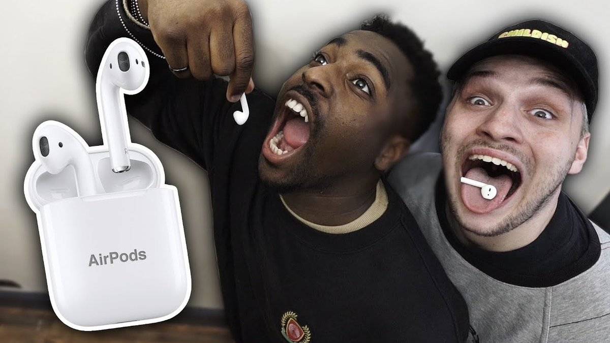 1.000.000 megtekintés fölött jár a videó, amiben két csávó egyben lenyel egy Apple Airpodot