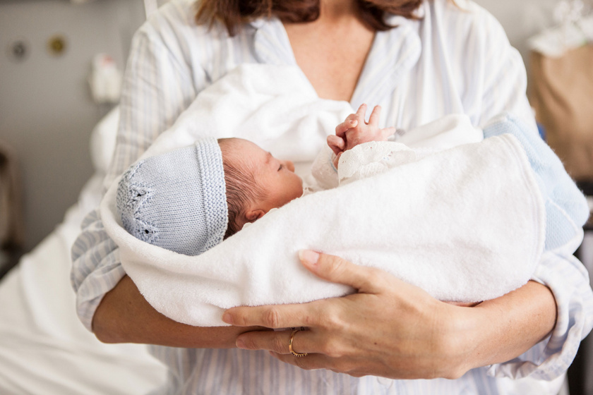 Regenerálódás szülés után - Vajon a babák fogynak-e közvetlenül a születés után