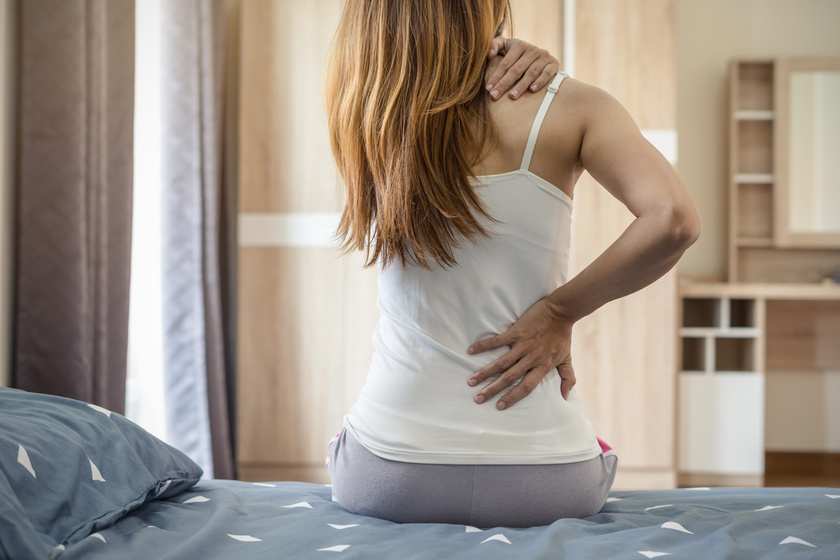 A térdhajlatfájdalom 10 lehetséges oka és kezelésük