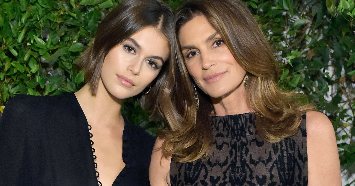 Cindy Crawford S 19 Year Old Daughter Posed Topless She Took Bold Photography For A Fashion Company World Star