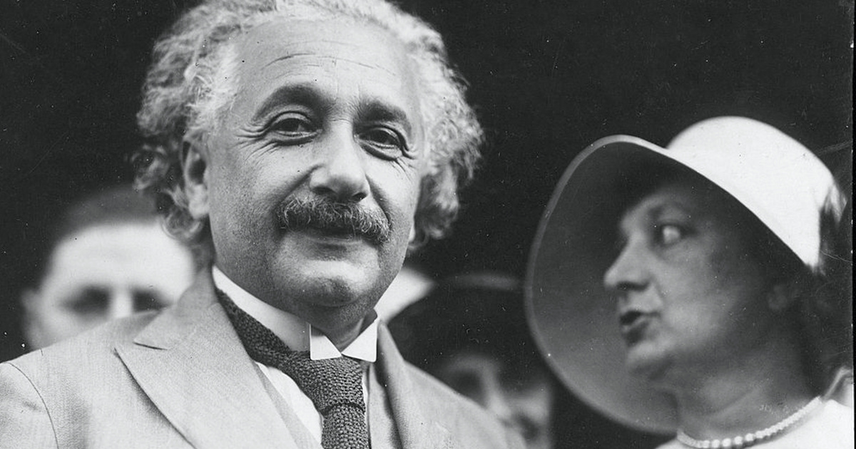 Még életében megcáfolta a monogámia elméletét Albert Einstein: „keserű gyümölcsnek” nevezte el
