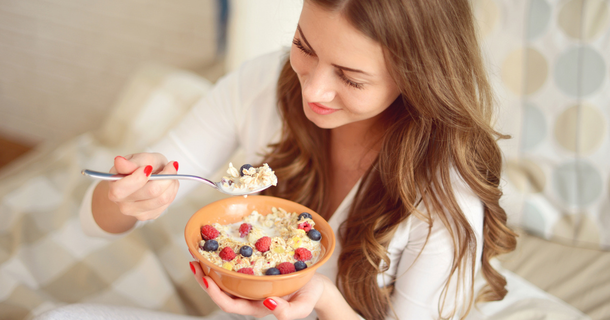 Mikor érdemes reggelizni, hogy elkerüld a cukorbetegséget? A kutatók szerint ez után az időpont után már késő