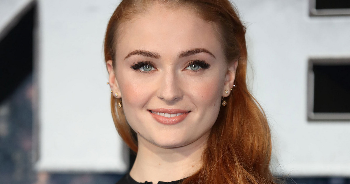 Batalla de Tronos en Bikini Sansa Stark: Esperando a su segundo hijo según sus fans – una estrella internacional