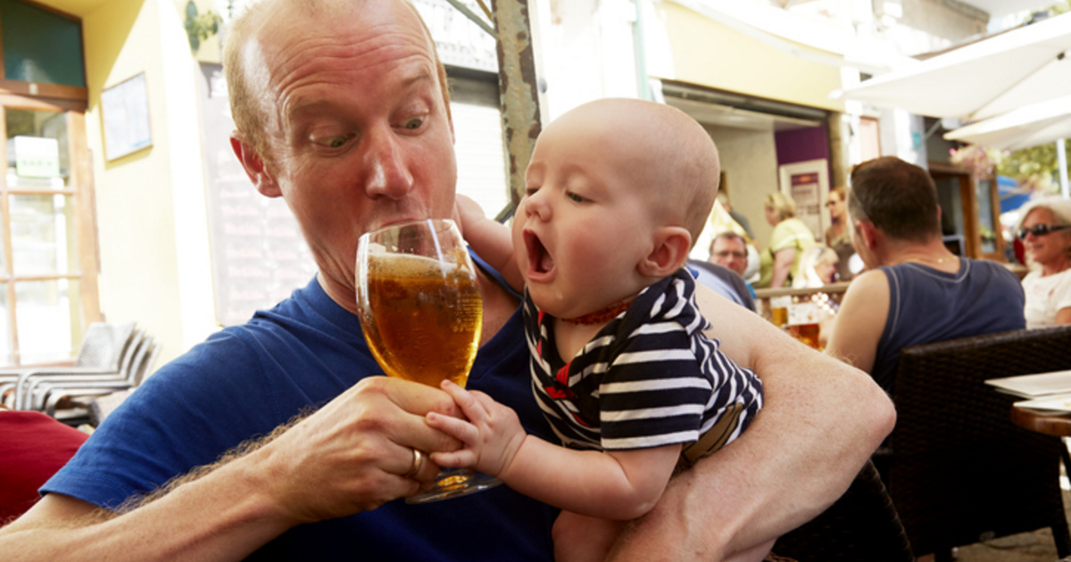 Ennek örülni fogsz: egy tanulmány szerint a sör fiatalon tarthatja a DNS-t