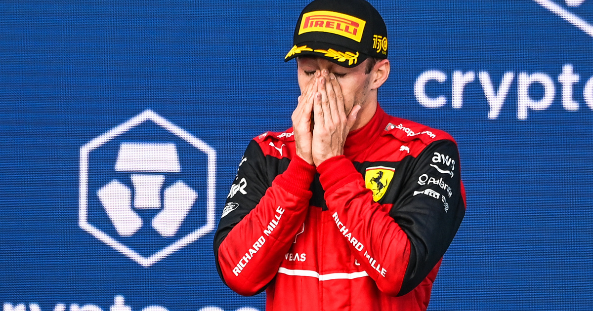 Leclerc csúnyán összetörte otthon Lauda Ferrariját – videó
