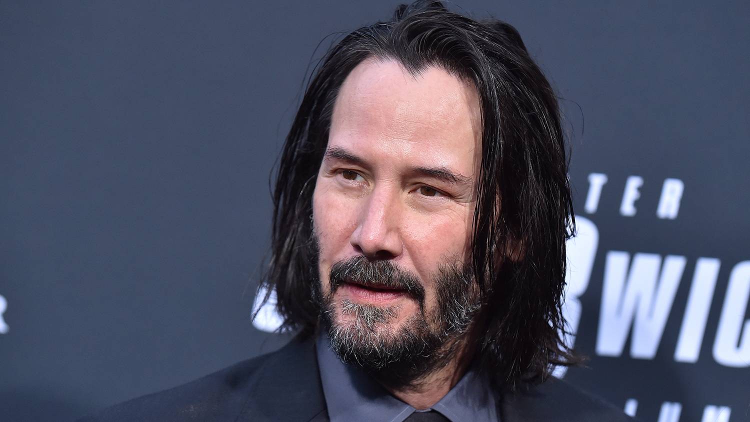 Keanu Reeves megmutatta ritkán látott barátnőjét