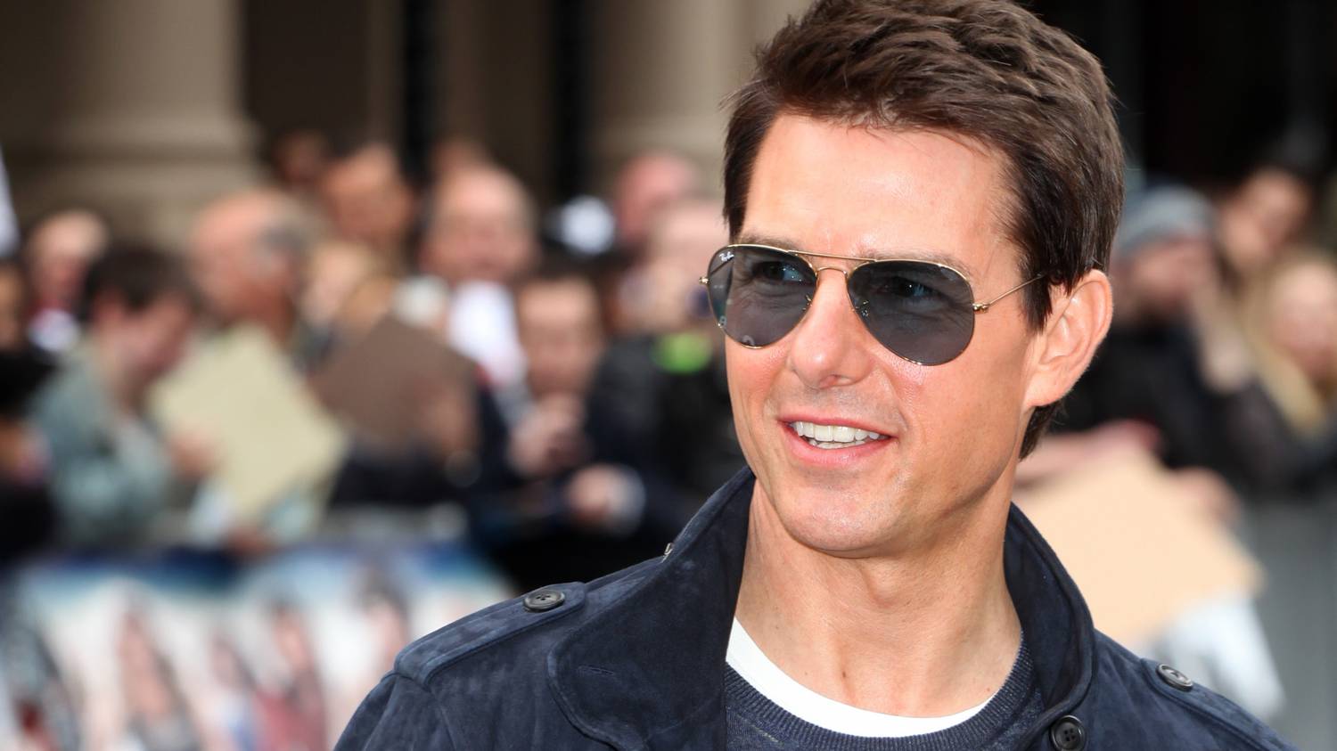 Tom Cruise újra szingli