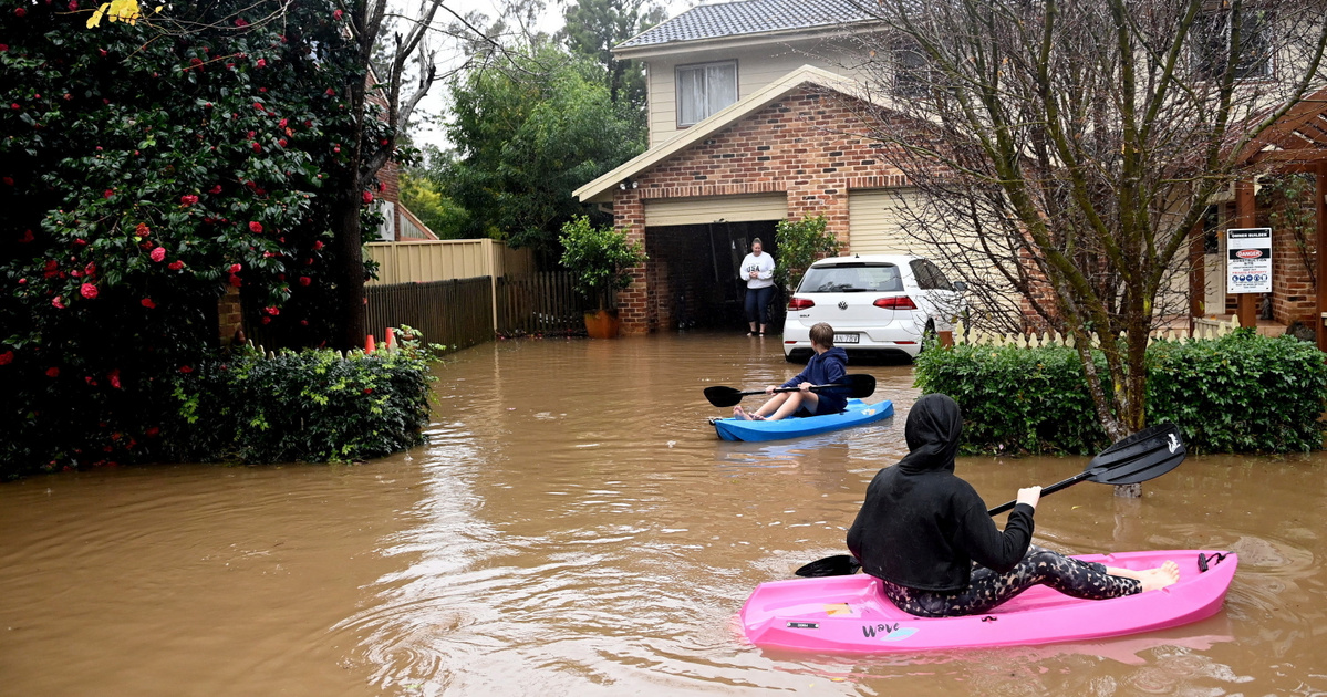 Ötvenezer embert kellett evakuálni Ausztráliában a súlyos áradások miatt