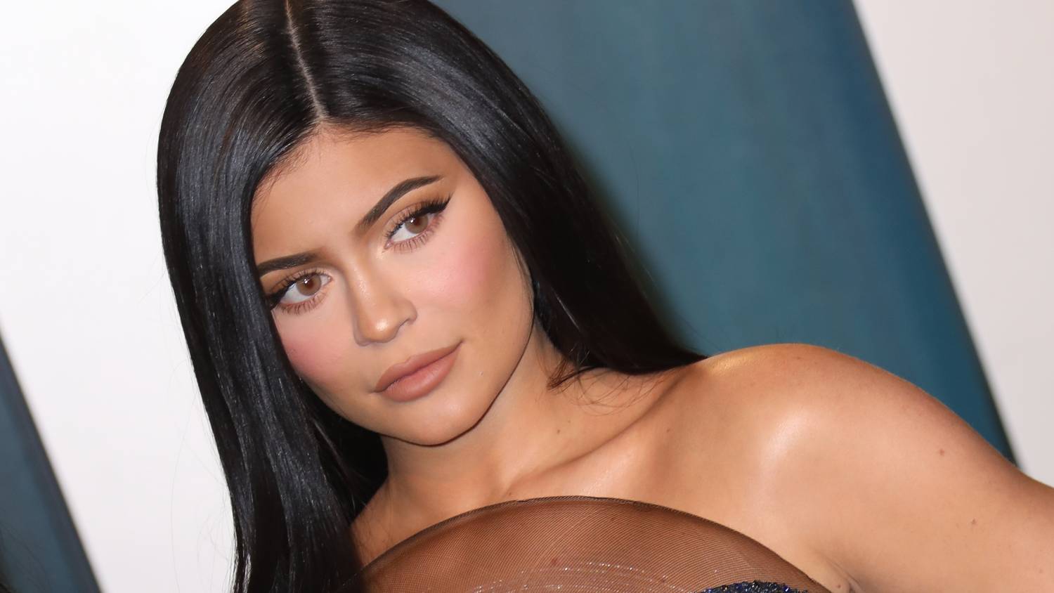 Kylie Jenner a melleivel hódította meg Párizst