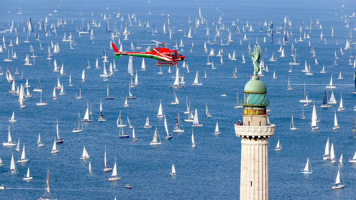 Elképesztő látványt nyújtott a Barcolana Regatta