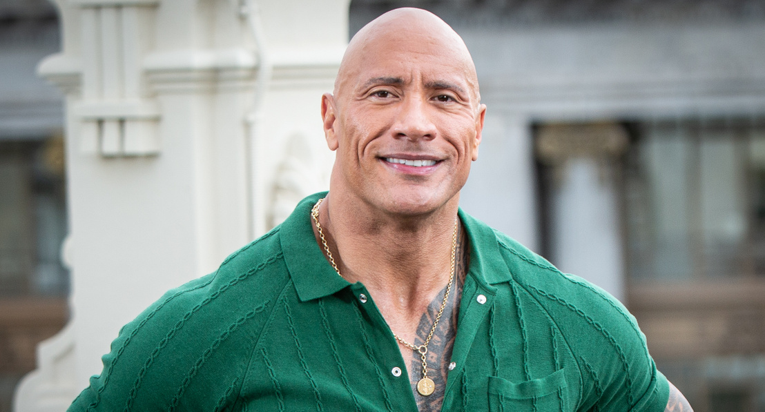 Dwayne Johnson zsírleszívás mellett döntött, hogy kisebbek legyenek a mellei