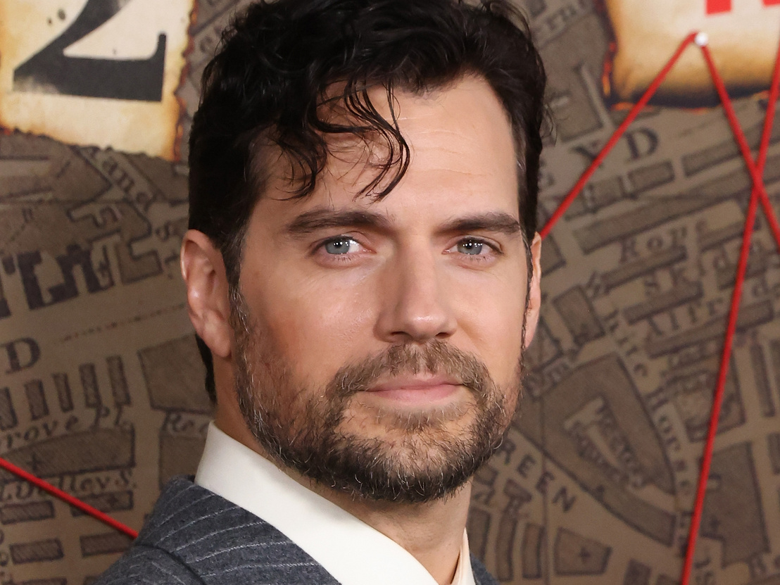 Henry Cavill először mutatkozott barátnőjével a vörös szőnyegen